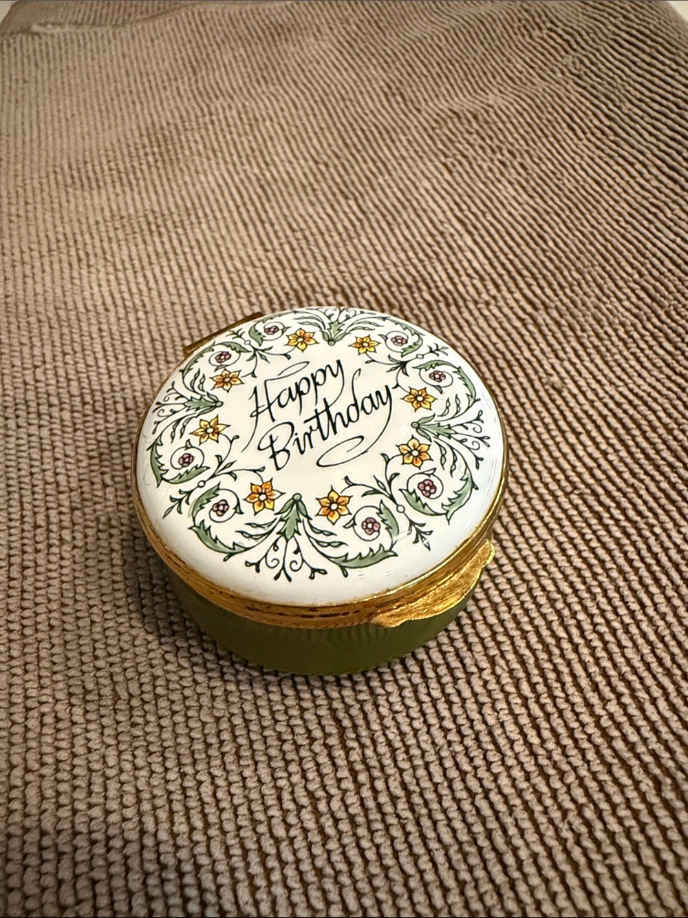 Porcelain case for jewelry-great
For gift box!